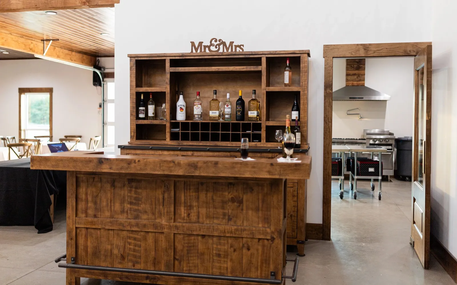 Indoor bar and drink-serving area at the Van Alstyne wedding venue